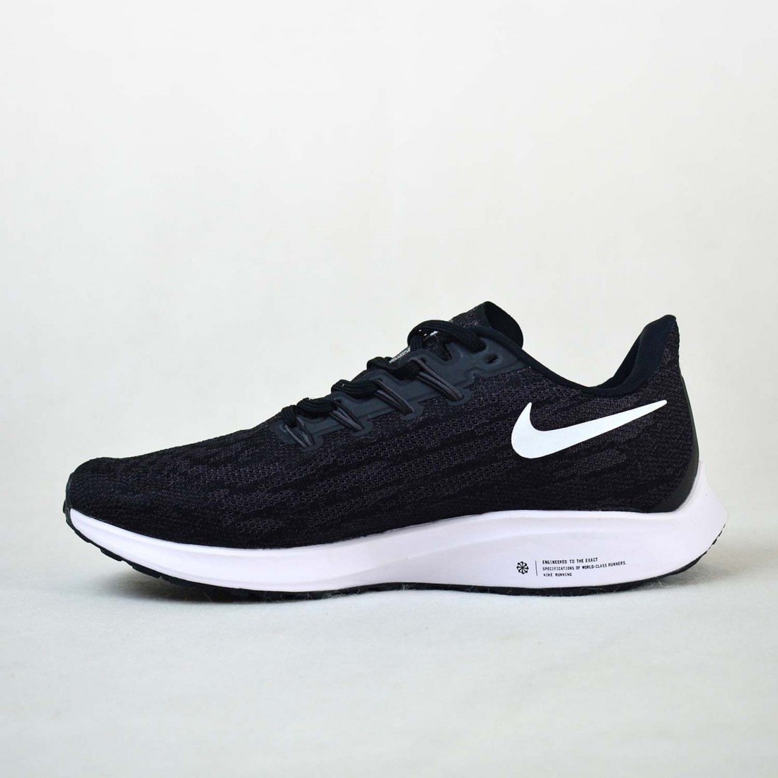 nike air pegasus black